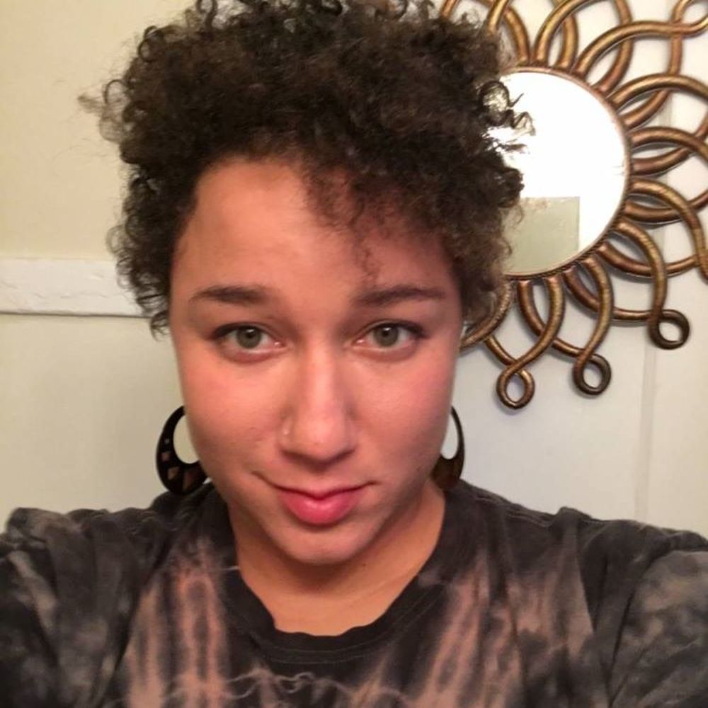 Meet your Posher, Liz